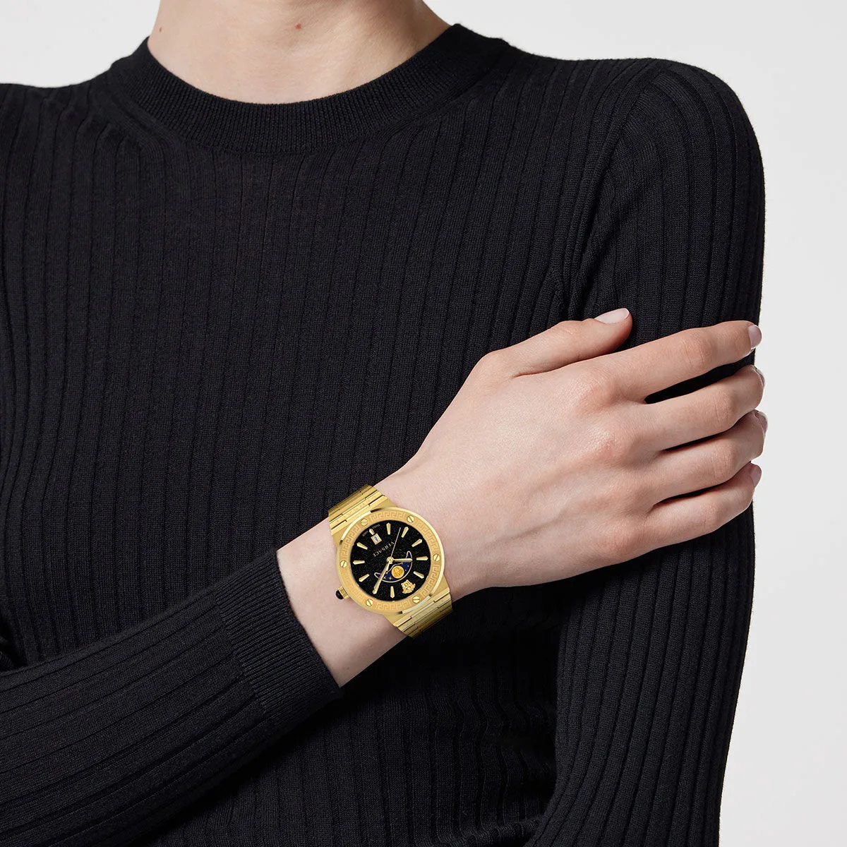 Versace Унисекс Часовник VRSCVE7G00323 2