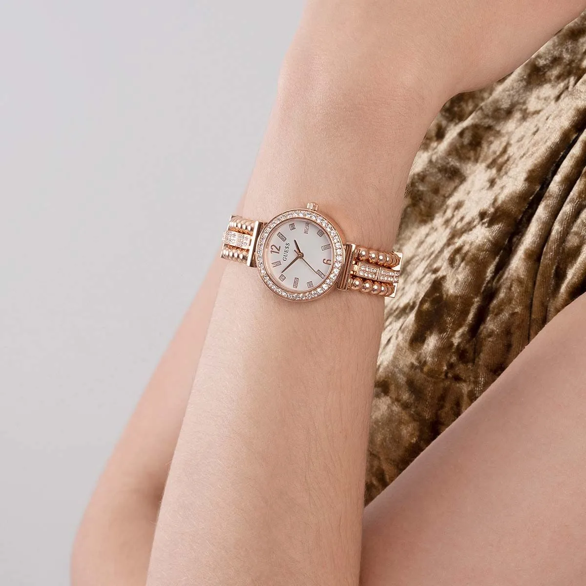 Guess Женски Часовник GUGW0401L3 8