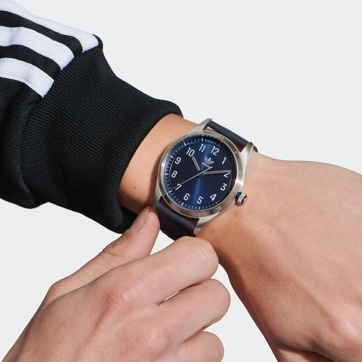 Adidas Uniseks Saat ADAOSY23038 2