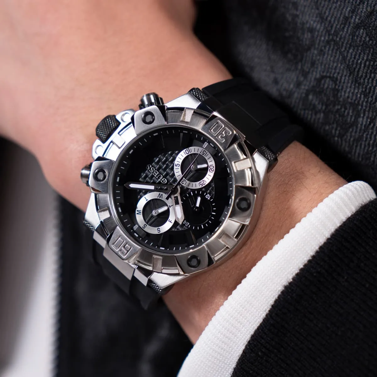 Guess Машки Часовник GUGW0802G1 7