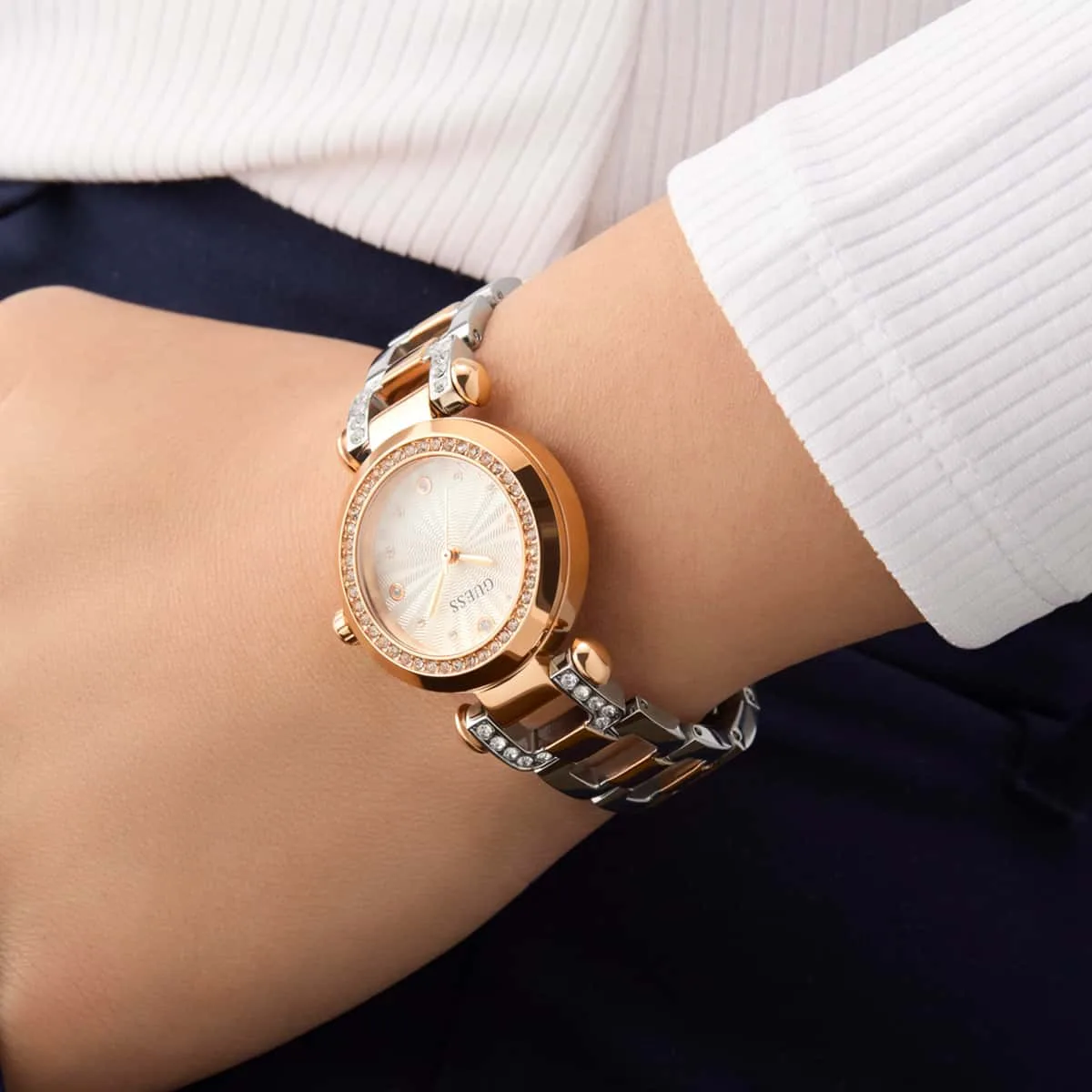 Guess Женски Часовник GUGW0869L2 5