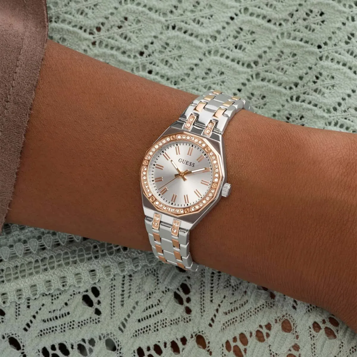 Guess Женски Часовник GUGW0931L5 3