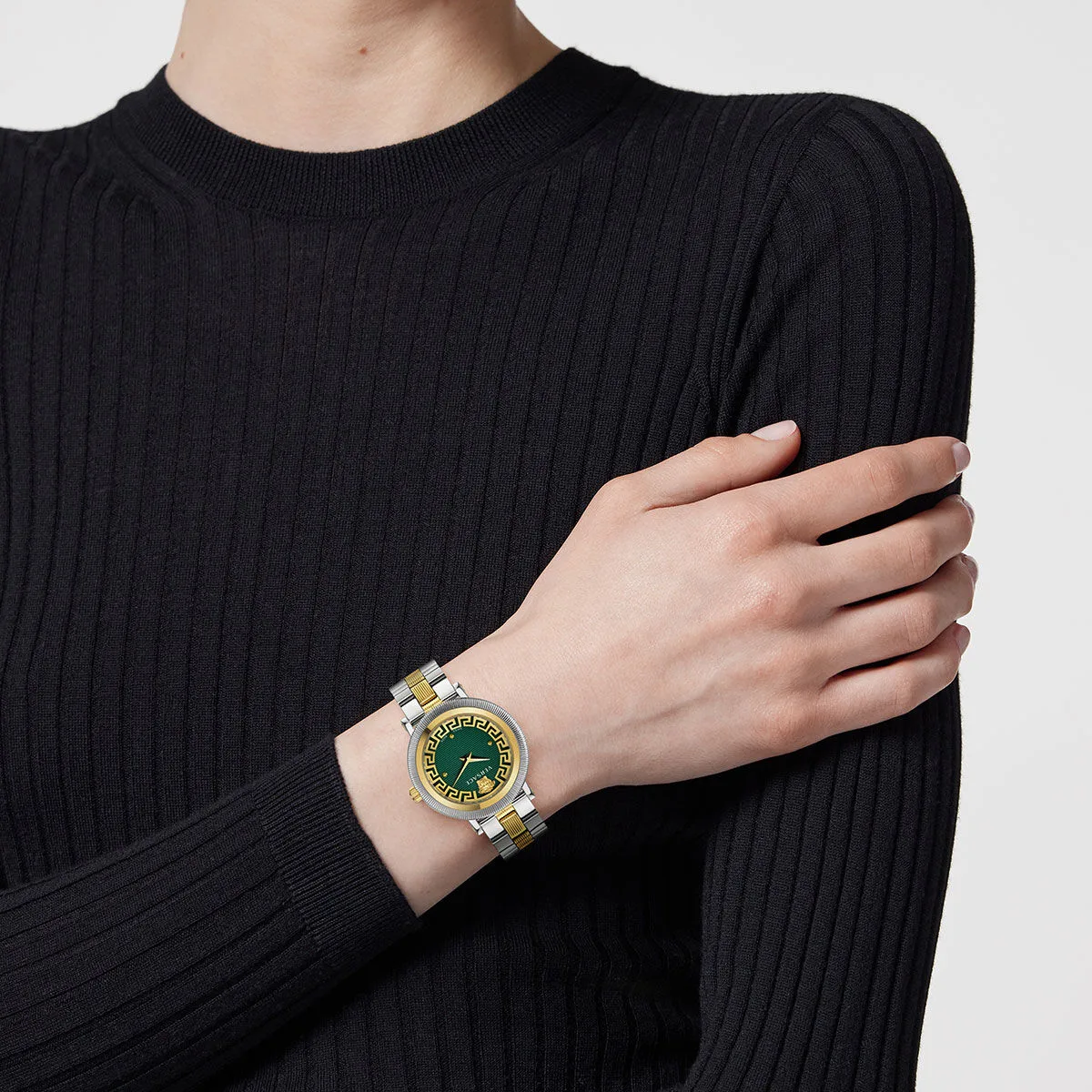 Versace Zenski Sat VRSCVE7F00523 2