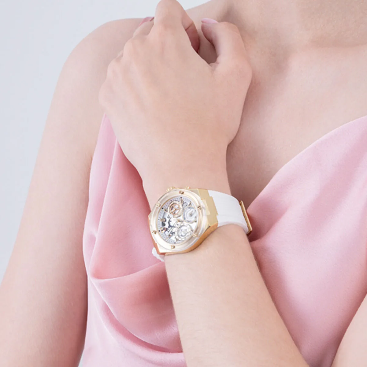 Guess Женски Часовник GUGW0409L2 6